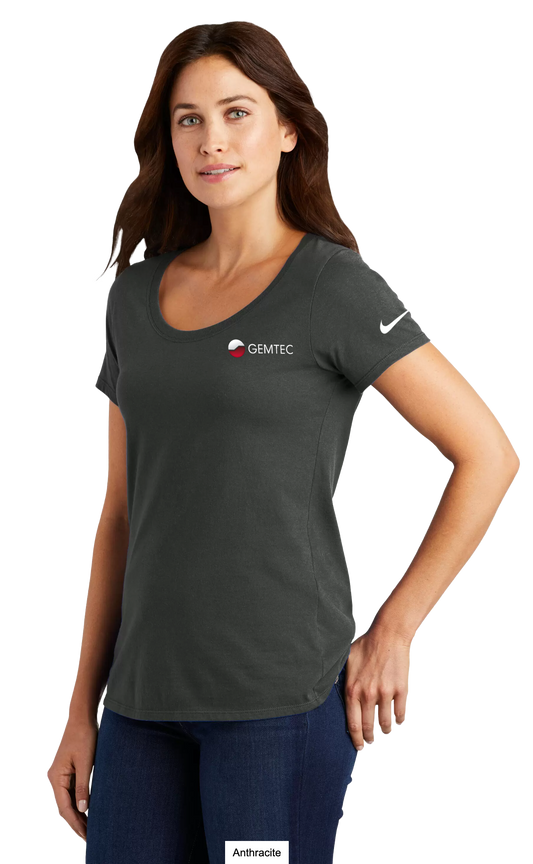 Nike Dri-FIT T-Shirt - Women's